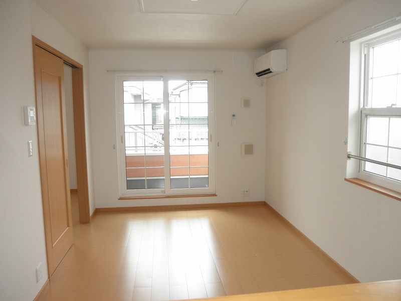 スモール・ファウンテン・パークの居間・リビング|居室・リビング