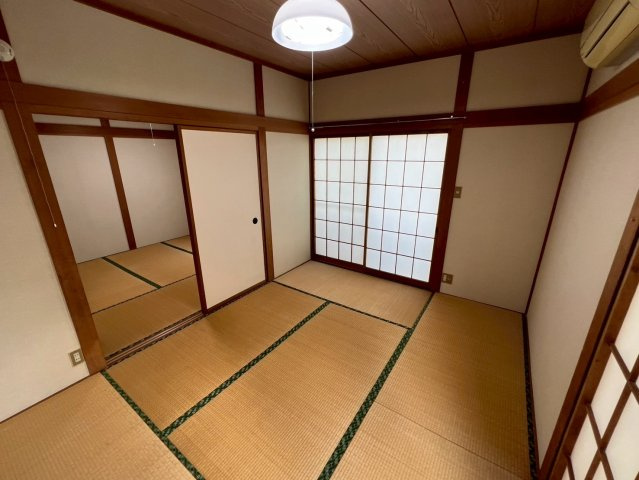 デファンス関根A棟の内装
