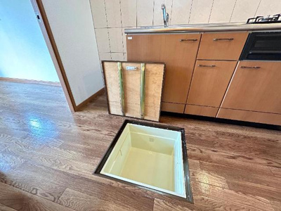 【キッチン】 | プランドール・モコ | 床下収納