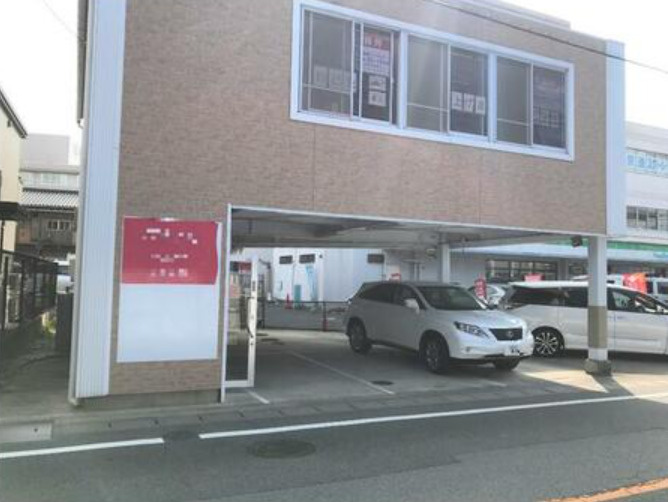 安城市住吉町2丁目貸倉庫の外観