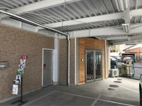 安城市住吉町2丁目貸倉庫の外観