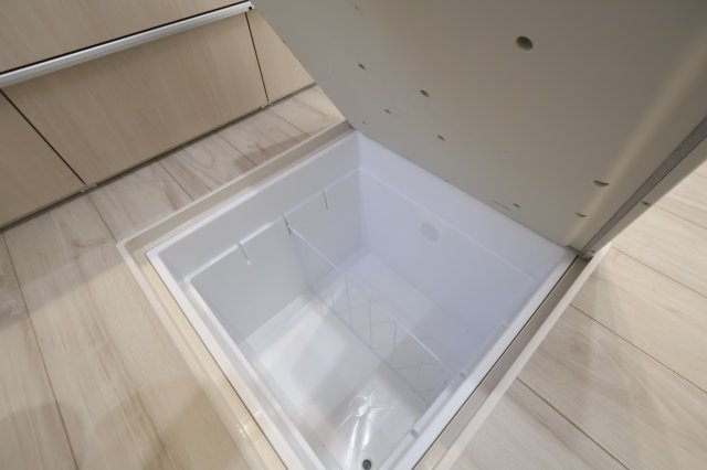 《仲介手数料無料》緑区東浦和７丁目32-23新築一戸建てFiTのキッチン|撮影日 2025年11月24日 12:20 晴れ