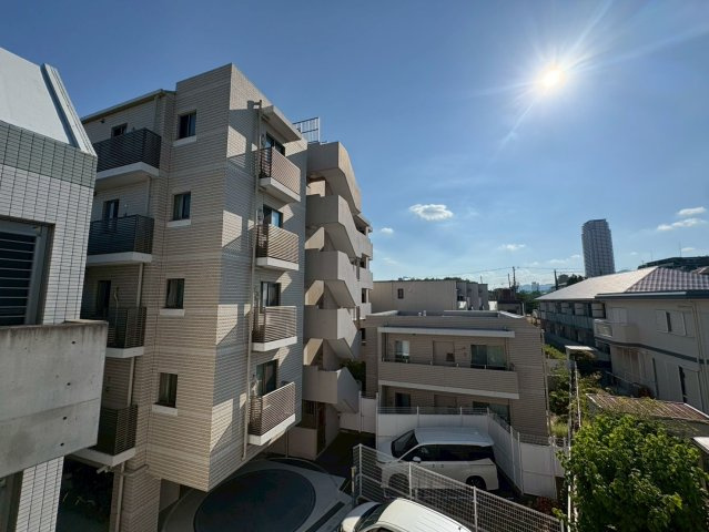 メゾンオリエンタルの外観