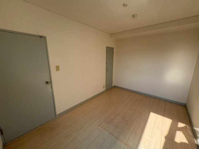 メゾンオリエンタルの居間・リビング