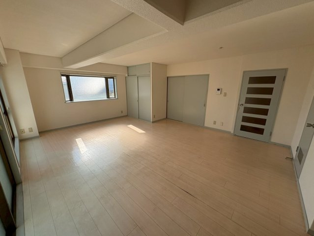 メゾンオリエンタルの居間・リビング