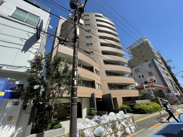 オーパスホームズ白山の外観