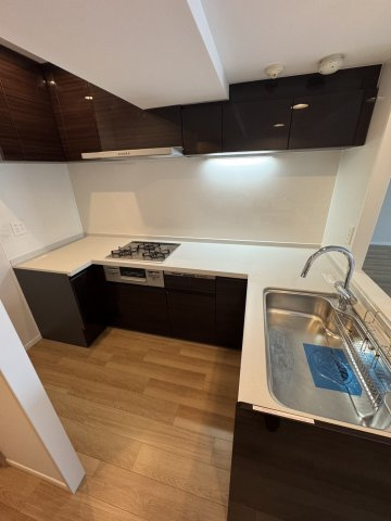 オーパスホームズ白山のキッチン