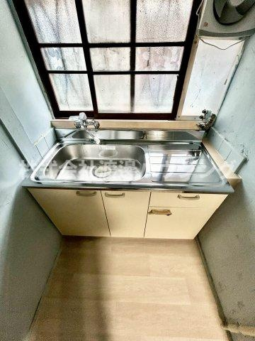 灰塚6丁目テラスハウスのキッチン
