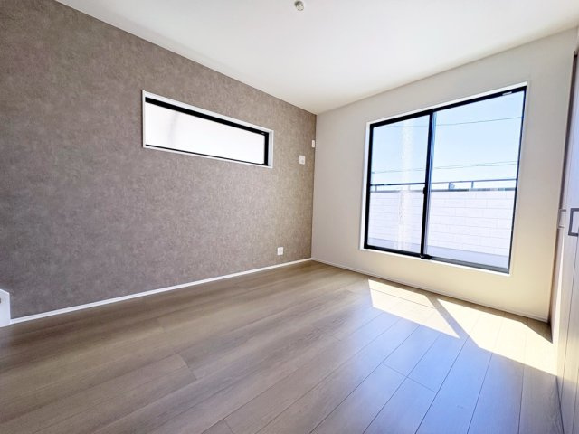 泉佐野市岡本　新築一戸建ての洋室