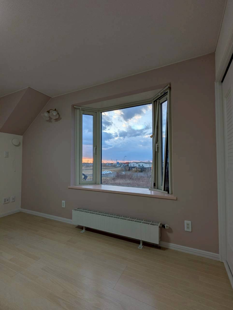 中央4丁目18貸家の洋室