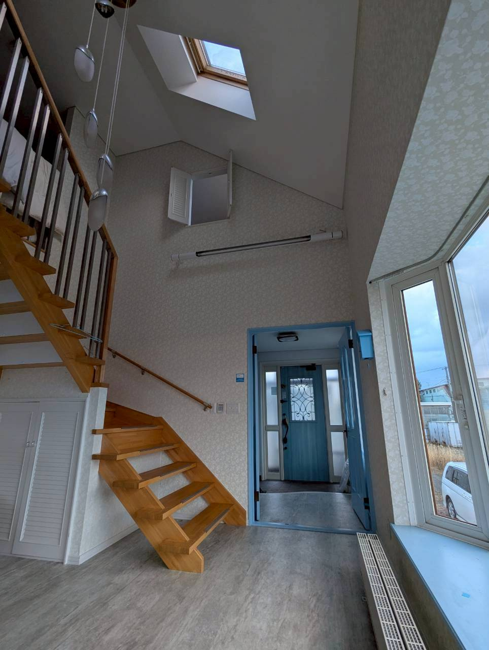 中央4丁目18貸家のロビー