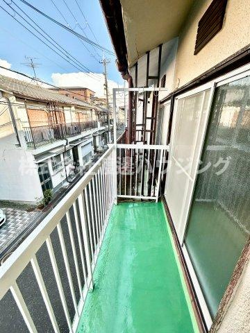 大池2丁目テラスハウスのバルコニー