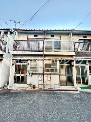 大池2丁目テラスハウスの外観