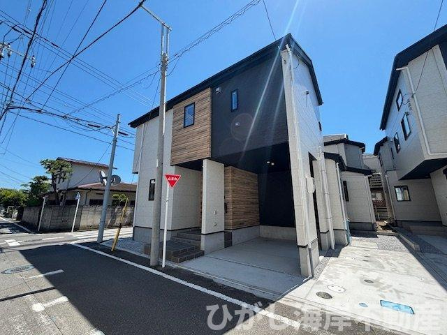 藤沢市片瀬海岸３丁目　新築戸建　全３棟