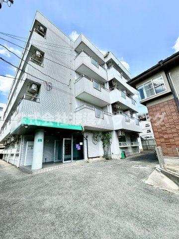 ソサエティ山手の外観