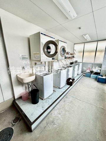 ソサエティ山手のその他共用部分|コインランドリールーム