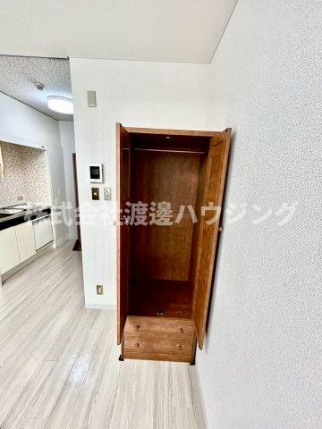 ソサエティ山手の収納|クローゼット付き