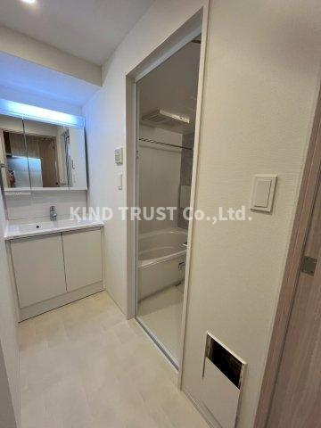 スプランディッド梅田グランノースの洗面所|洗面所です