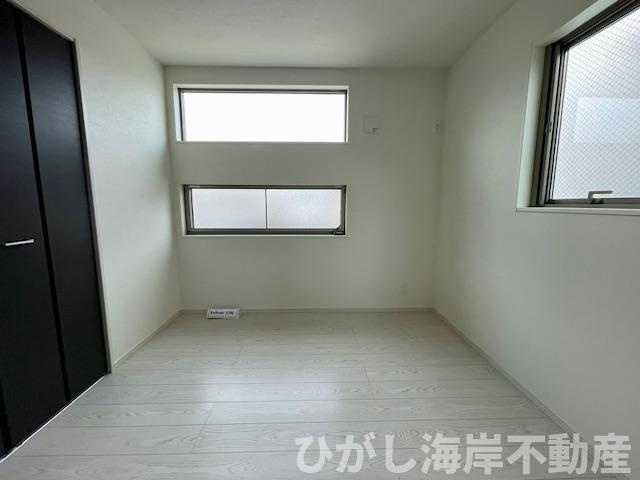 平塚市老松町　新築戸建　の寝室|5.2帖　洋室