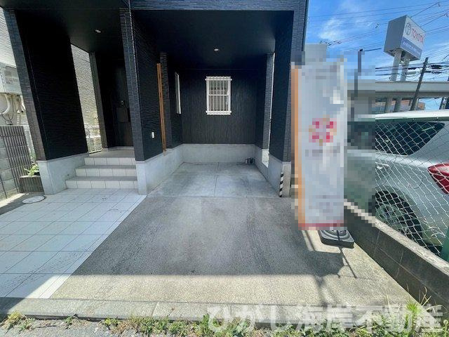 茅ヶ崎市下町屋2丁目　中古戸建の駐車場|駐車スペース