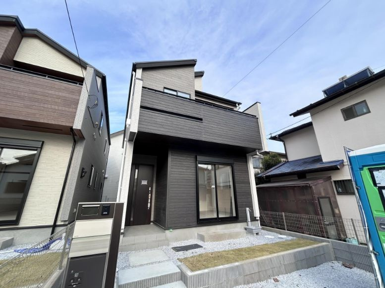 入間市久保稲荷１丁目　新築戸建　全３棟　1号棟