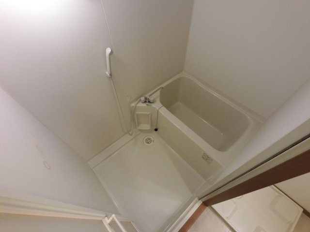 リブハイム土井の浴室