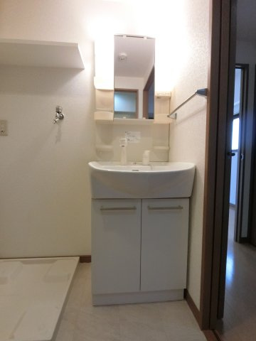 リブハイム土井の洗面所