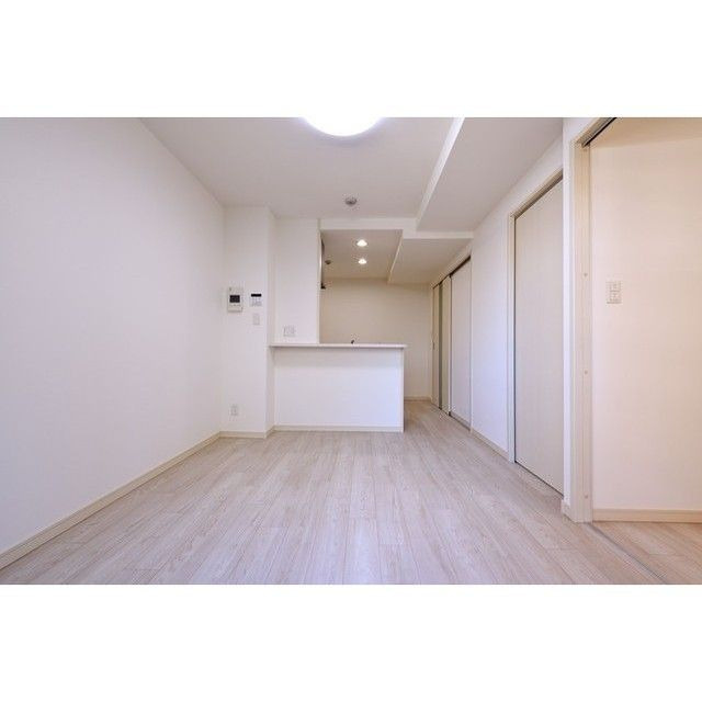 LIBTH箱崎南の居間・リビング