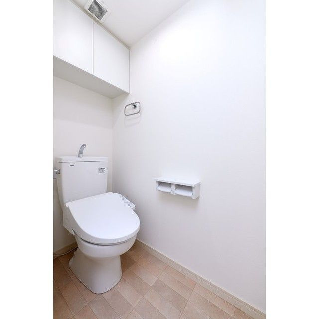 LIBTH箱崎南のトイレ