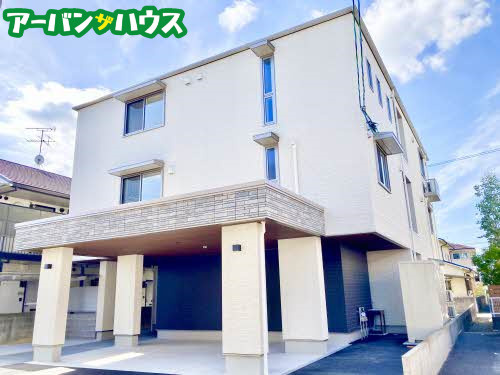 シャーメゾンアストラの外観