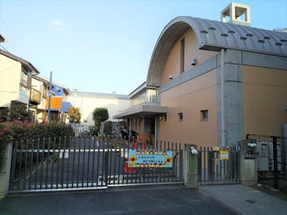 下新倉みどり保育園まで230ｍ