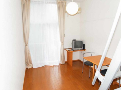 【居間・リビング】 | レオパレス池の郷