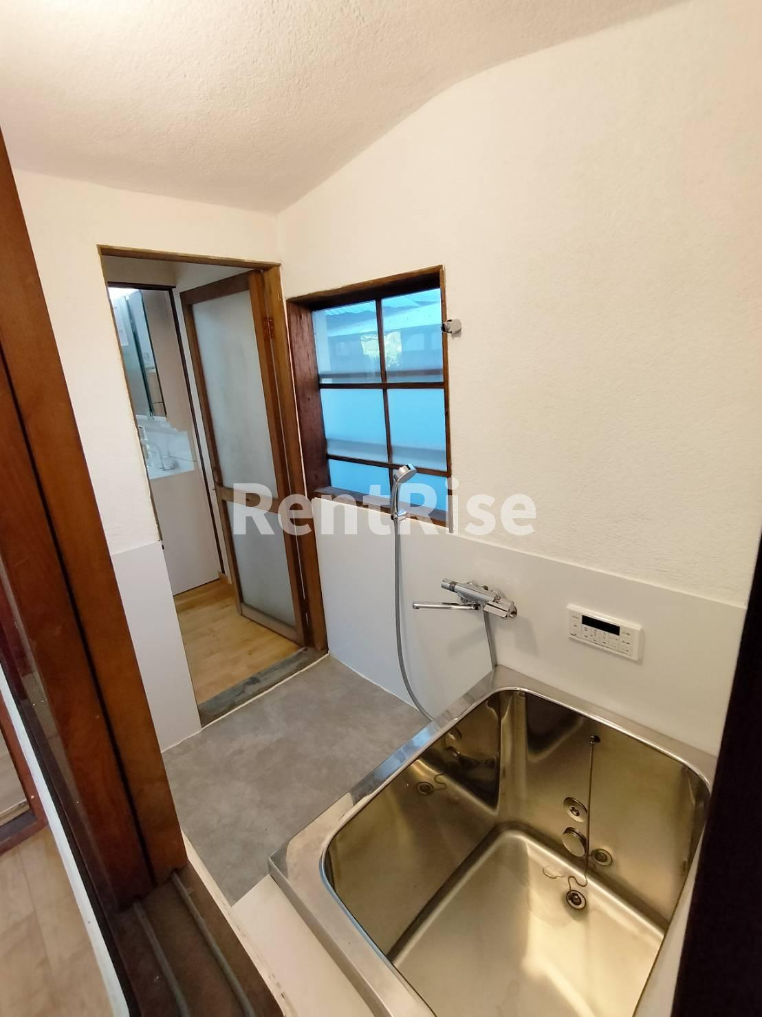 一宮浅野 戸建の浴室