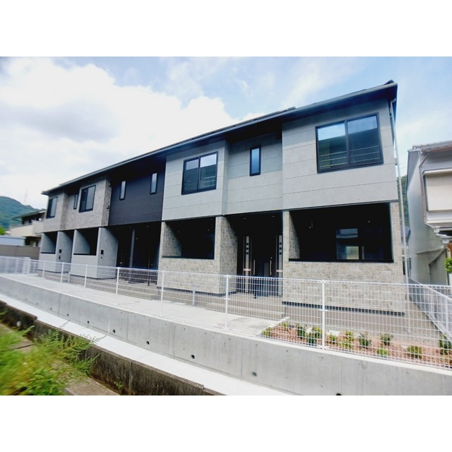 リファインⅤの外観