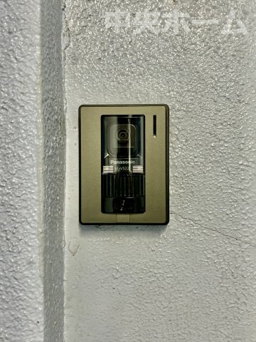 ハピーハイツ亀戸の防犯設備|テレビモニター付きインターホン