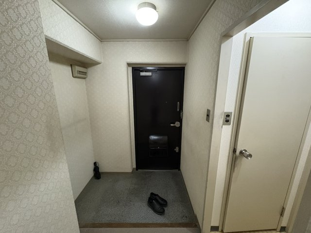 ニューセンバハイツの玄関|広い玄関です