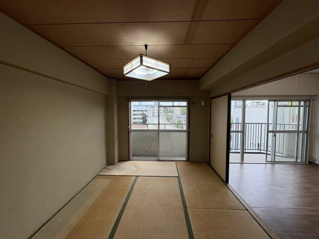 ニューセンバハイツの和室|和室①6.0帖です