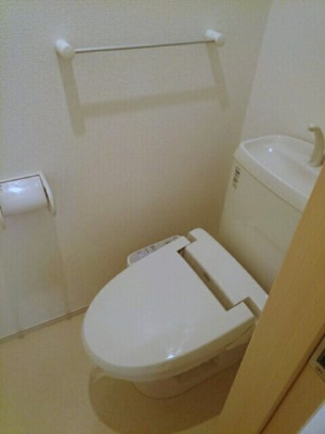 【トイレ】 | セレニテ