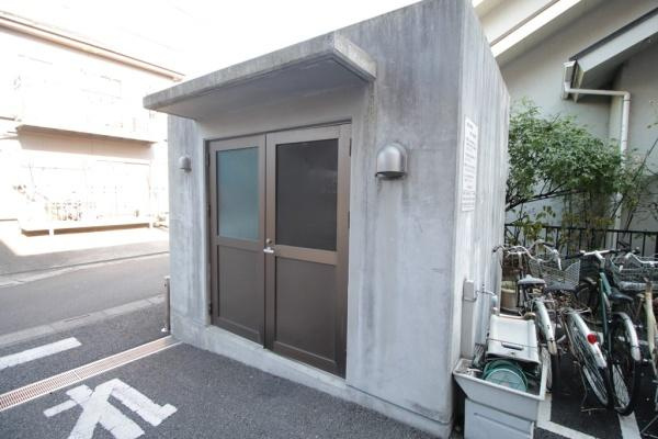 【その他共用部分】 | シャトー早香 | ゴミ捨て場