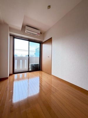 【洋室】 | シャトー早香 | 写真は入居前の過去のものです。