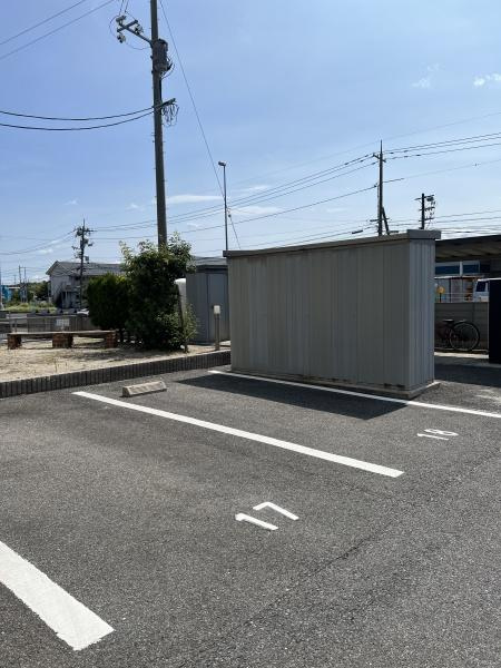 メゾンＲＹＯＳＥＮⅡ　Ｄ棟の駐車場