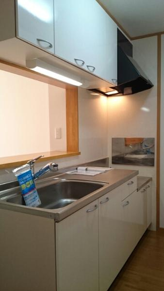 エレガントアパートメントＢのキッチン