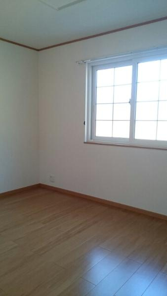 エレガントアパートメントＢの洋室