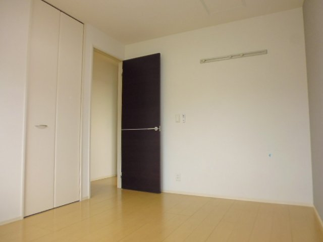 シャルムＡの寝室|洋室