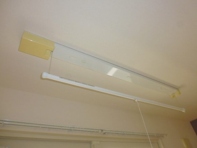 シャルムＡの設備|室内物干し