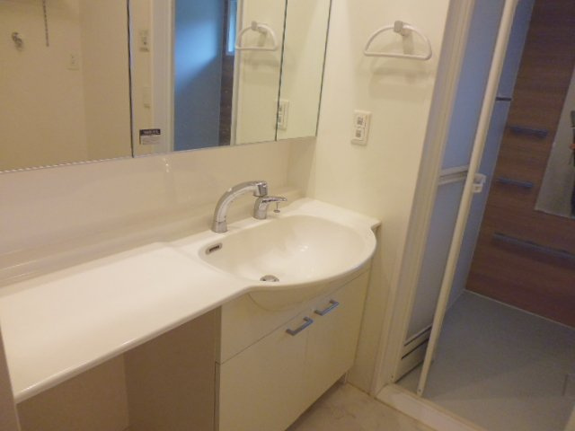 シャルムＡの独立洗面台|洗髪洗面化粧台