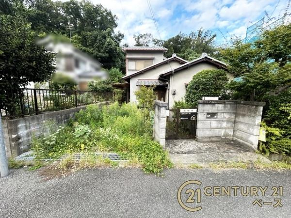 北葛城郡王寺町畠田５丁目　一戸建の駐車場|■現地撮影写真■こちらは駐車スペースでございます！
