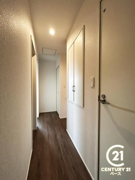 天理市石上町の新築一戸建の内装|こちらは２階廊下部分です！