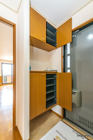 コートゆず花の玄関|下駄箱