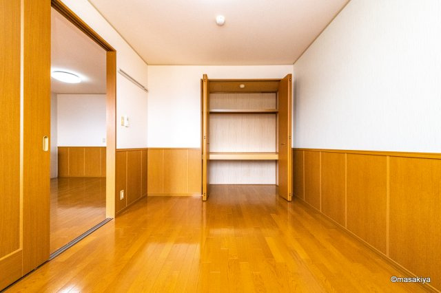 コートゆず花の居間・リビング|寝室